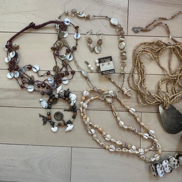 Mermaidcore Jewelry Bundle 04 – Earthy Tones, Wooden& Natural Accents - Picture 3 of 8